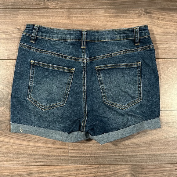 SHEIN Jean Shorts - Picture 2 of 3